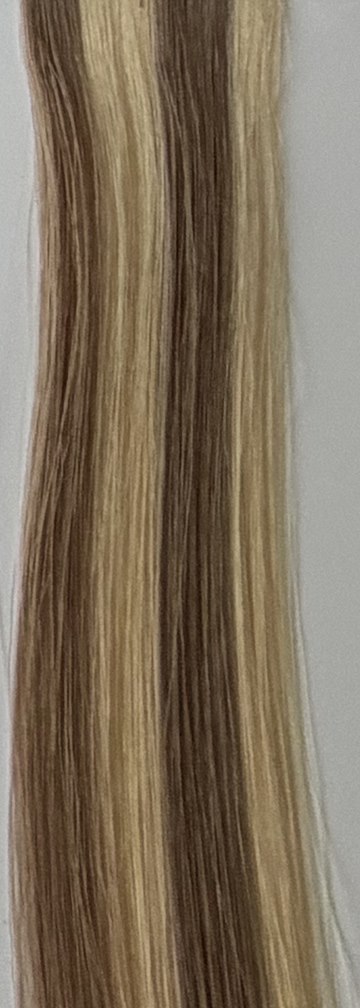 Color P9/613 hair swatch