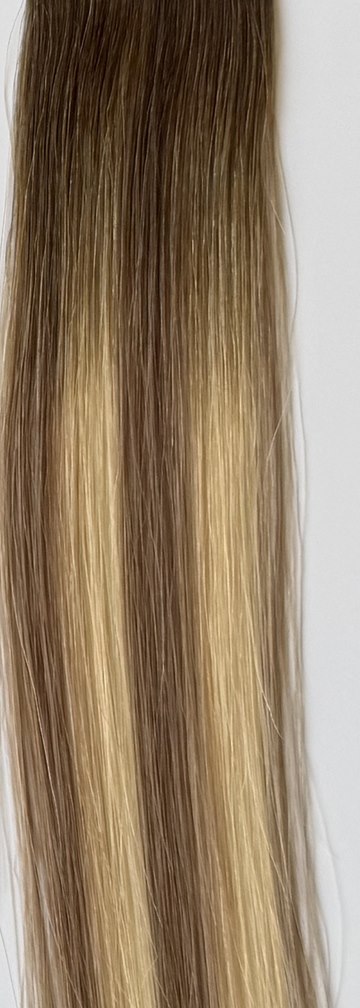 Color TLQ hair swatch